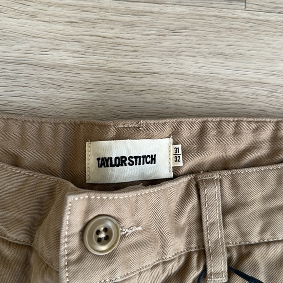 Taylor stitch The Democratic Foundation Pant
in Organic Khaki - Picture 9 of 11